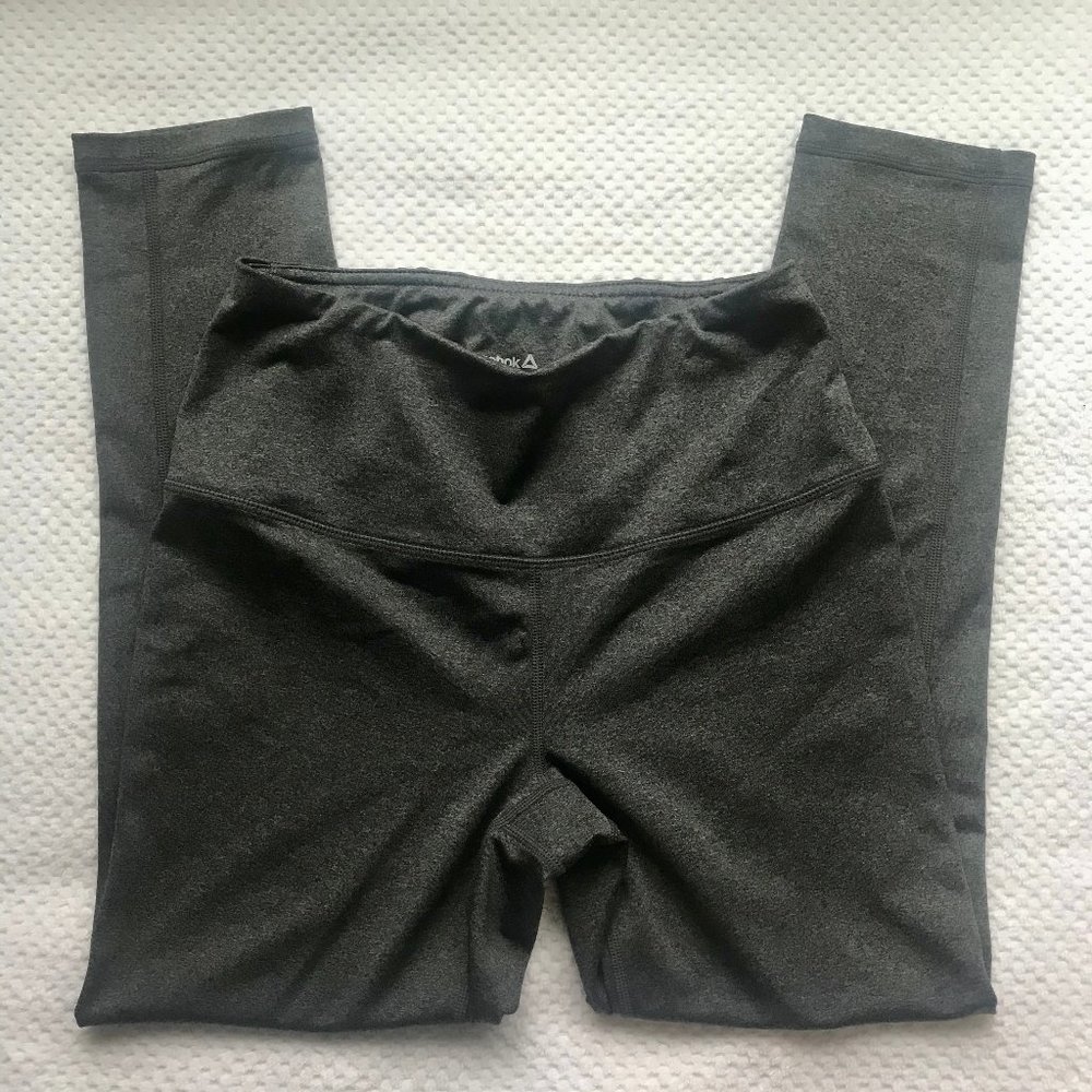 NWOT Reebok Crop Leggings